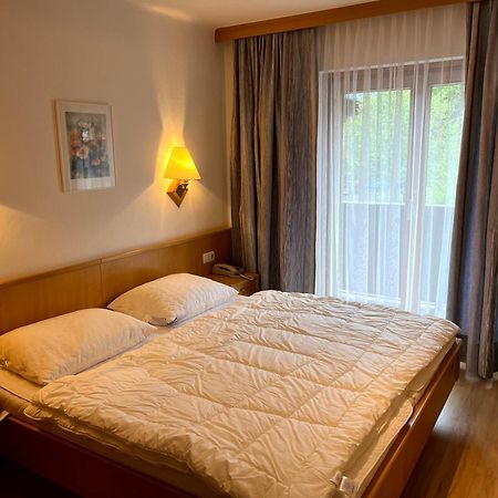 Pension Haus Riedlsperger ザールバッハ・ヒンターグレム エクステリア 写真
