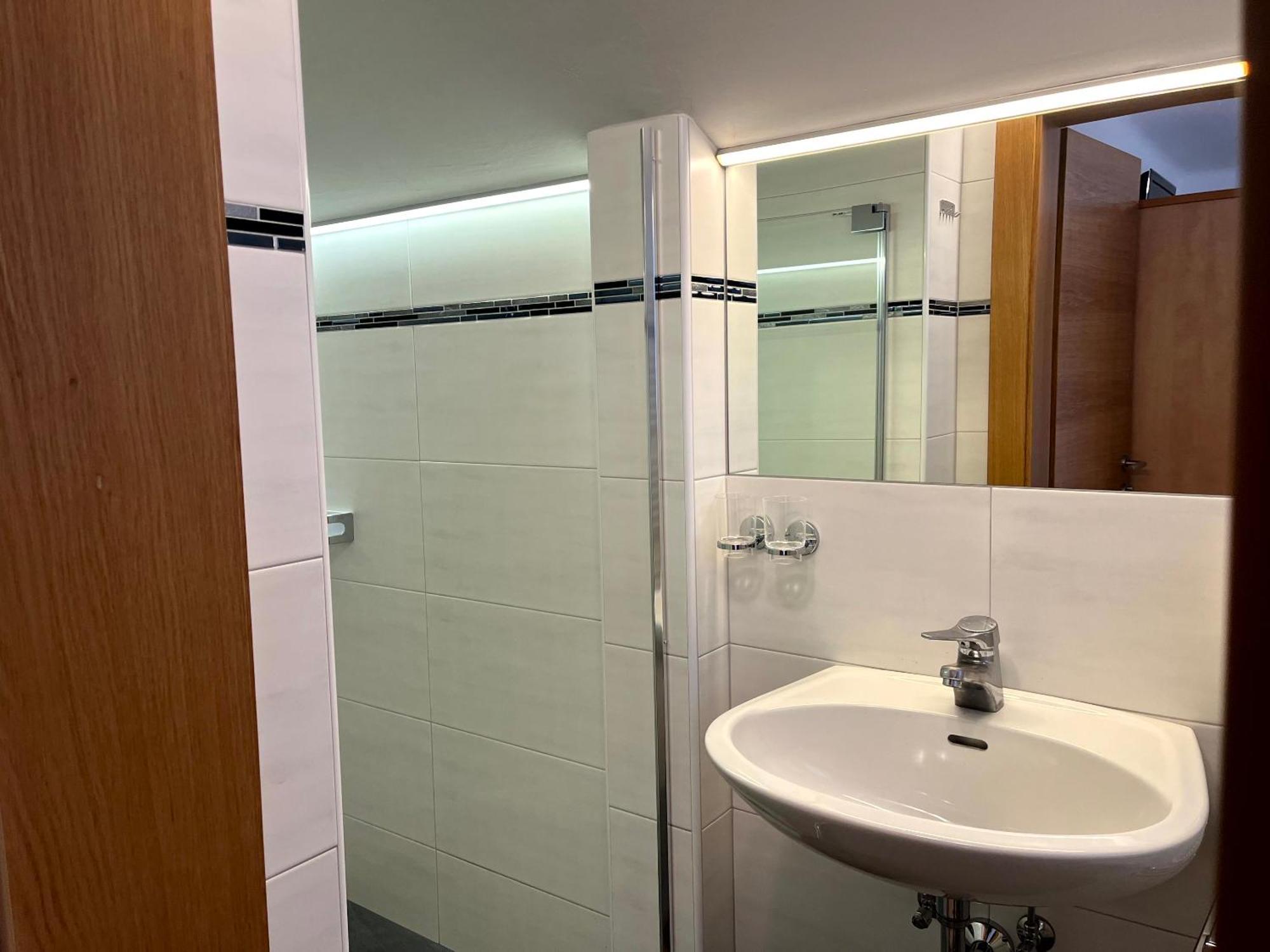 Pension Haus Riedlsperger ザールバッハ・ヒンターグレム 部屋 写真