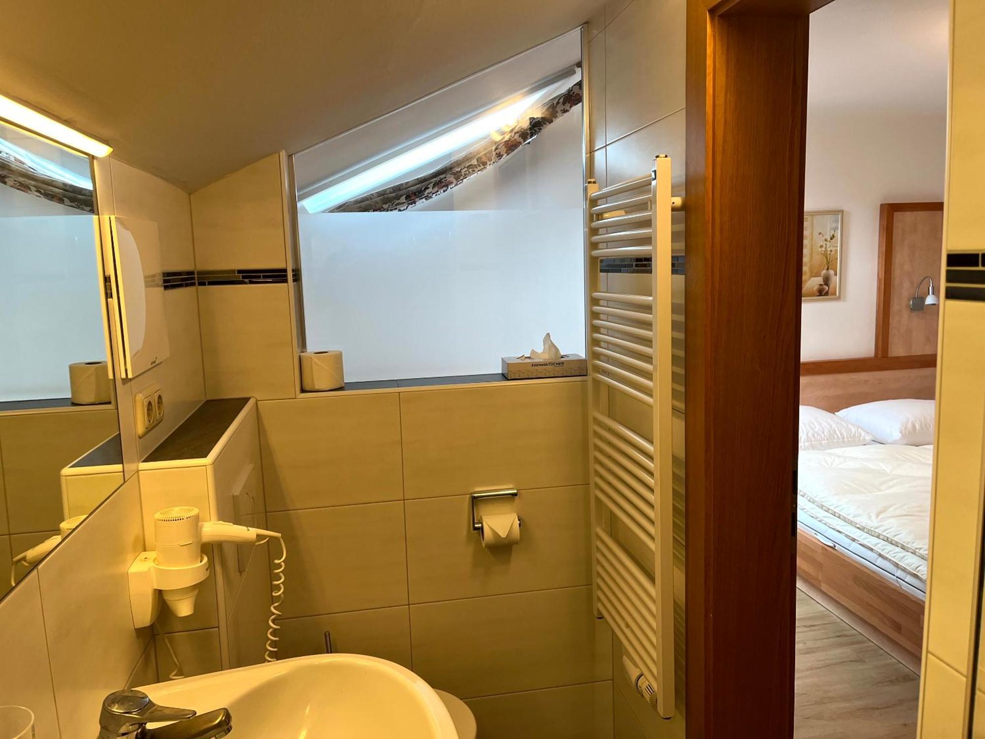 Pension Haus Riedlsperger ザールバッハ・ヒンターグレム 部屋 写真