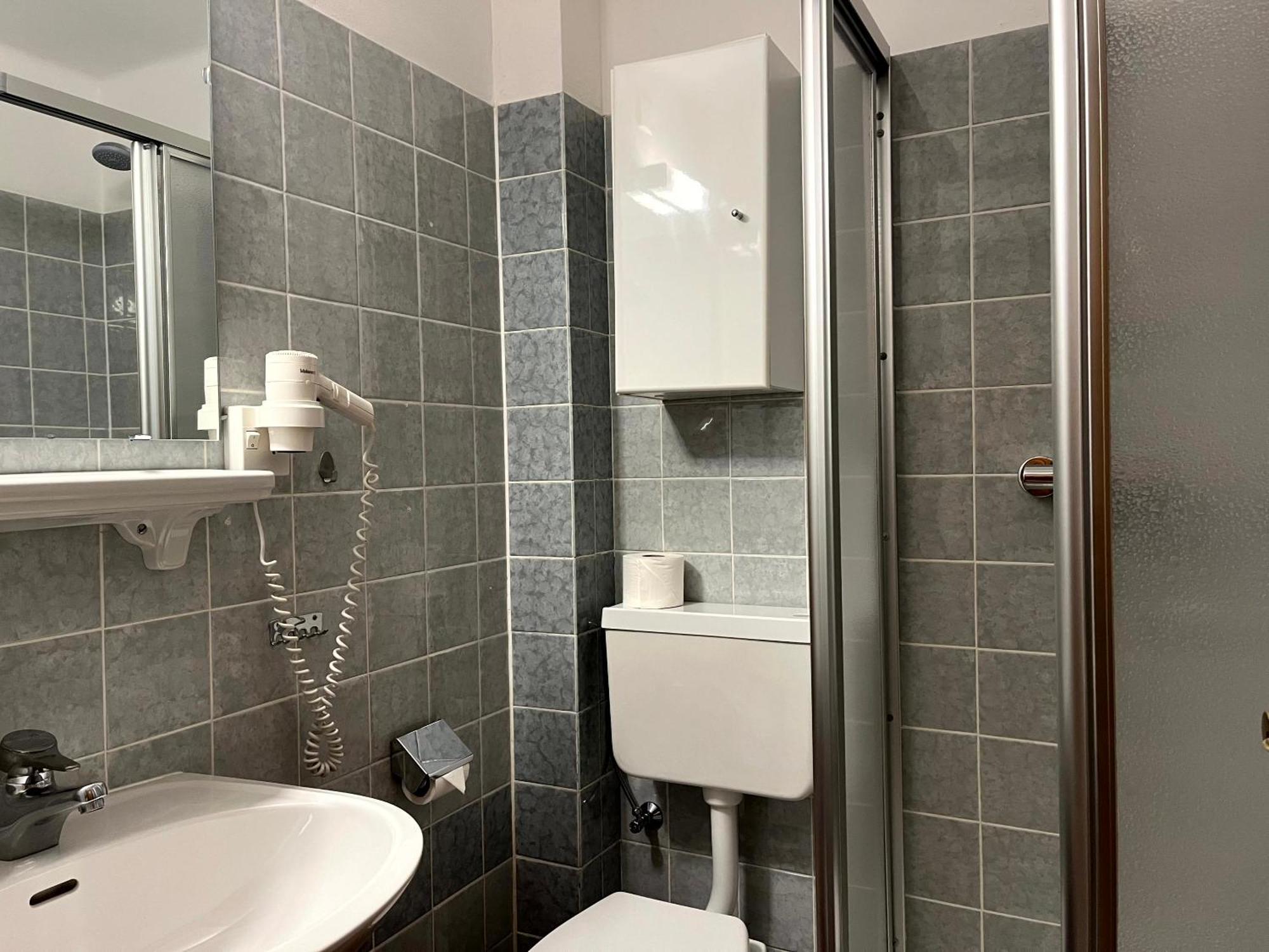 Pension Haus Riedlsperger ザールバッハ・ヒンターグレム 部屋 写真