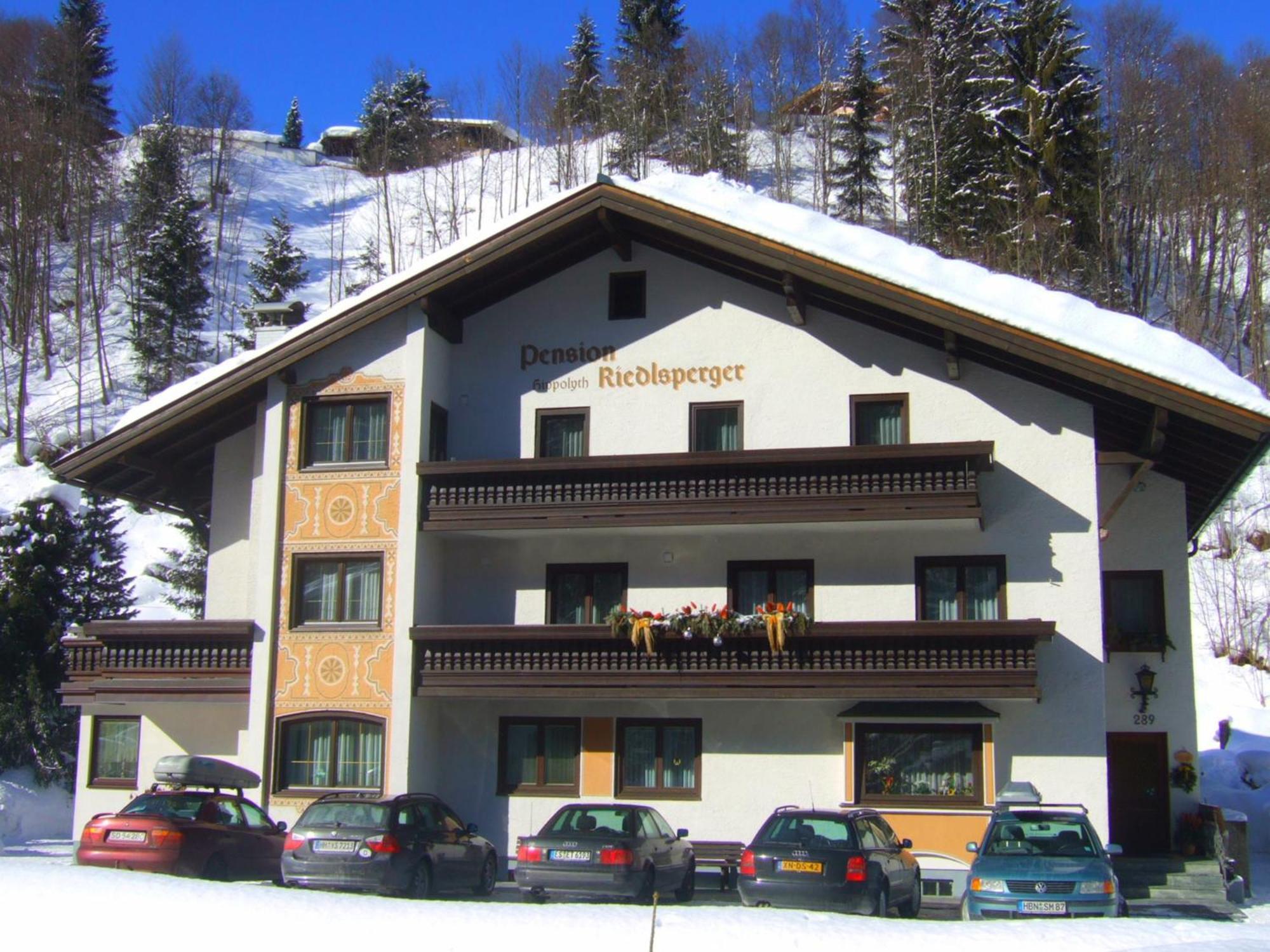 Pension Haus Riedlsperger ザールバッハ・ヒンターグレム エクステリア 写真